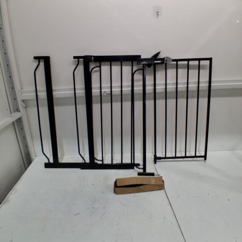 REGALO EASY STEP EXTRA WIDE SAFETY GATE - 29-49"X 30" - BLACK (MODEL:1164 EB DS) image 2