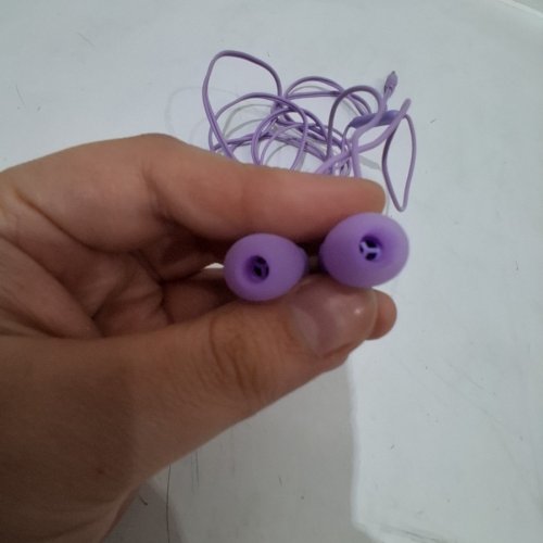 ONN WIRED EARBUDS WITH MICROPHONE - PURPLE image 4