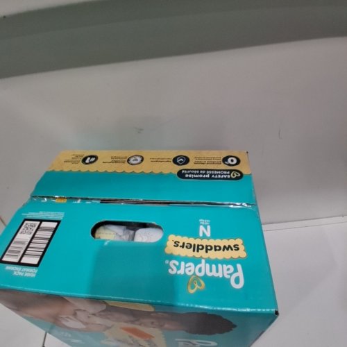 136PK PAMPERS SWADDLERS DISPOSABLE BABY DIAPERS - NEWBORN SIZE image 3