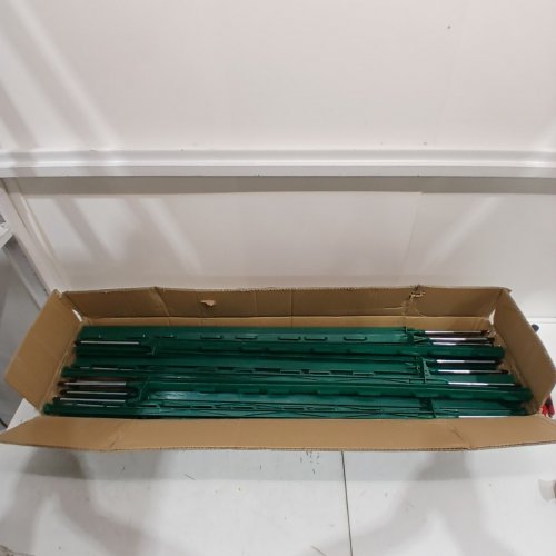25PK TORIEXON PLASTIC STEP-IN FENCE POSTS FOR ELECTRIC/TEMPORARY FENCES - 48" EACH - GREEN (MODEL: image 2