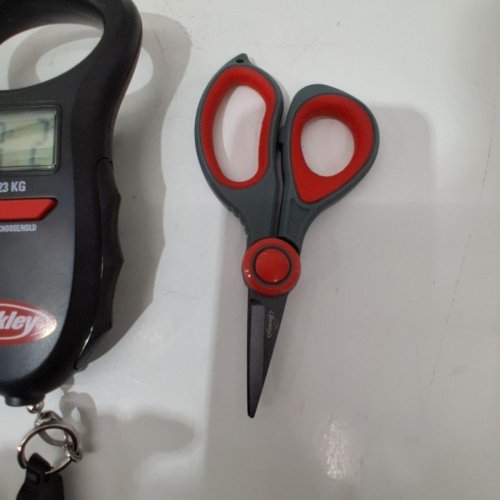 4PC BERKLEY ANGLER ESSENTIALS TOOL KIT WITH SCALE, PLIERS, SCISSORS AND TOWEL - 50LBS MAX - RED/BLACK image 4