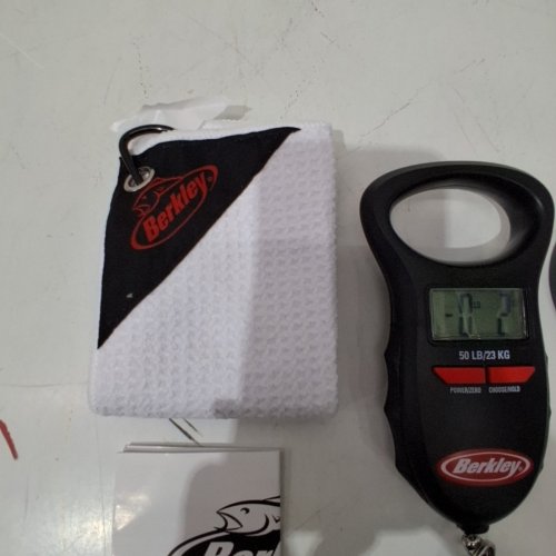4PC BERKLEY ANGLER ESSENTIALS TOOL KIT WITH SCALE, PLIERS, SCISSORS AND TOWEL - 50LBS MAX - RED/BLACK image 5