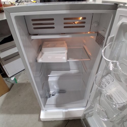 FRIGIDAIRE 3.2CUFT RETRO MINI FRIDGE WITH SIDE BOTTLE OPENER - MOONBEAM (MODEL: EFR376-MOONBM-6COM) image 2