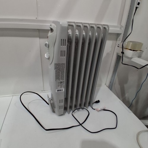 PELONIS OIL FILLED RADIANT SPACE HEATER - 1500W, 120 V - OFF-WHITE (MODEL: PHO15A2AGW) image 3