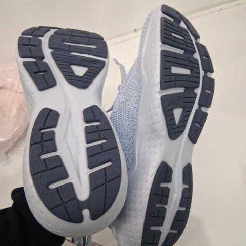 WOMEN'S AVIA PERFORMANCE SNEAKERS - SIZE 9 - BLUE image 3