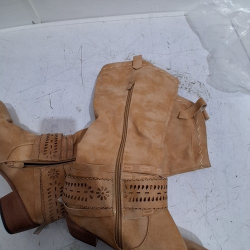 WOMEN'S HIGH RISE WESTERN BOOTS - SIZE 11 - TAN/BROWN image 7
