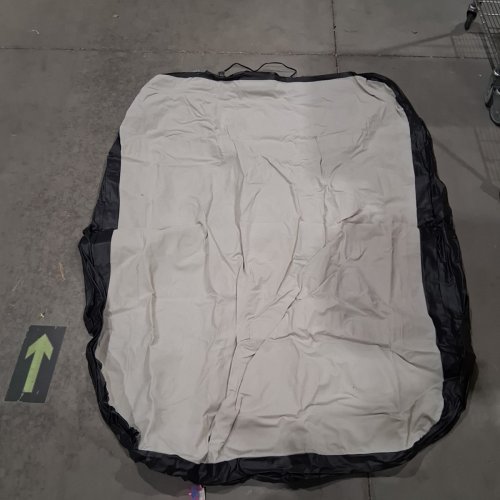 AMAZON BASICS INFLATABLE AIR MATTRESS, 22.2" HEIGHT BLOW UP MATTRESS WITH BUILT IN PUMP - QUEEN - BLACK (MODEL: CY-986754A-NA) image 3