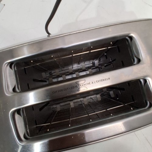 BETTY CROCKER 2-SLICE MULTIFUNCTIONAL TOASTER - STAINLESS STEEL (MODEL: BC-1618C) image 4