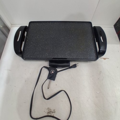 STARFRIT THE ROCK ELECTRIC NON-STICK FAMILY SIZE GRIDDLE - 19" X 13" - BLACK (MODEL: 024402) image 3