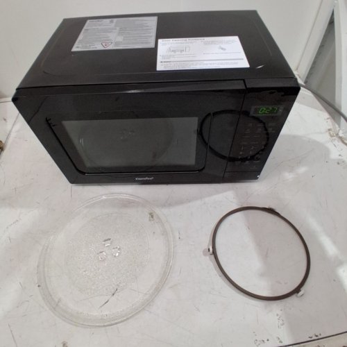 COMFEE COUNTERTOP MICROWAVE OVEN - 0.7 CU.FT/700W - BLACK (MODEL: CM-M201K-BK) image 3