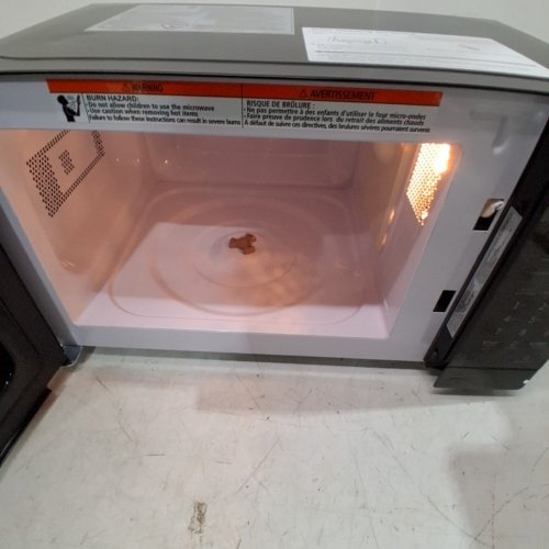 COMFEE COUNTERTOP MICROWAVE OVEN - 0.7 CU.FT/700W - BLACK (MODEL: CM-M201K-BK) image 5