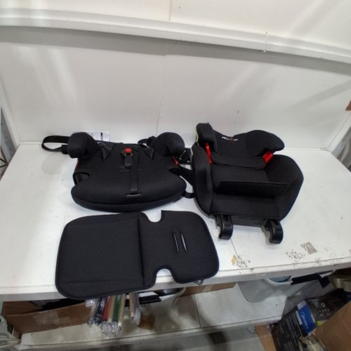 GRACO TRANZITIONS 3-IN-1 HARNESS BOOSTER SEAT - 22-100LBS - PROOF BLACK (MODEL: 2035724) image 3