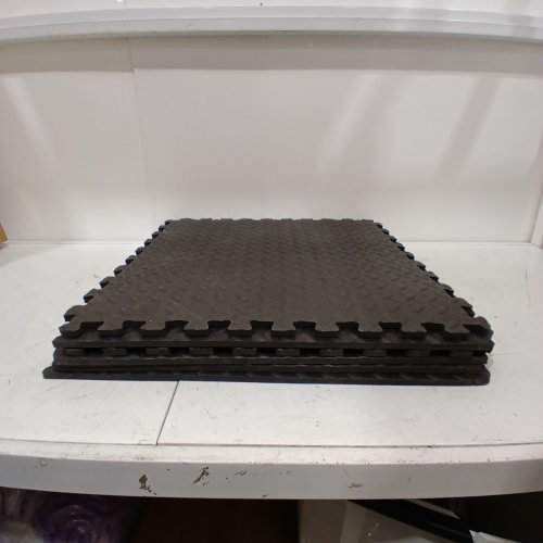 6PK CAP INTERLOCKING FOAM PUZZLE EXERCISE MATS - 24" X 24" X 1/2" - BLACK (MODEL: MTIS-1206) image 3