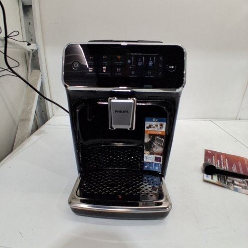 PHILIPS 3300 SERIES FULLY AUTOMATIC ESPRESSO MACHINE WITH LATTEGO MILK SYSTEM AND INTEGRATED GRINDER - GLOSSY BLACK (MODEL:EP3341/50) image 3