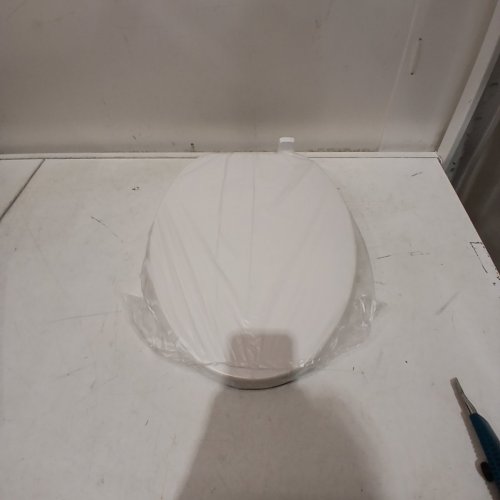 BEMIS ELONGATED PLASTIC TOILET SEAT - 18" - WHITE (MODEL: 170) image 2