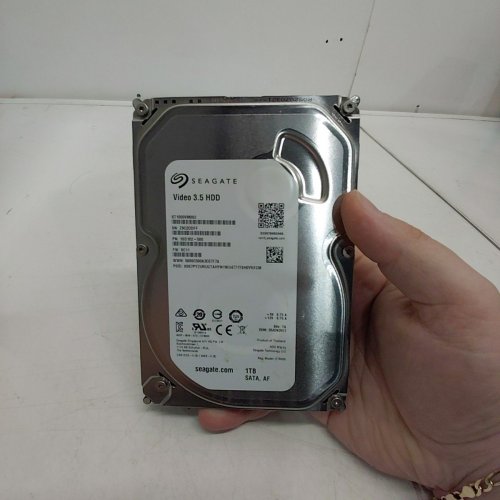 SEAGATE HARD DRIVE - 1TB 3.5" (MODEL: ST1000VM002) image 4