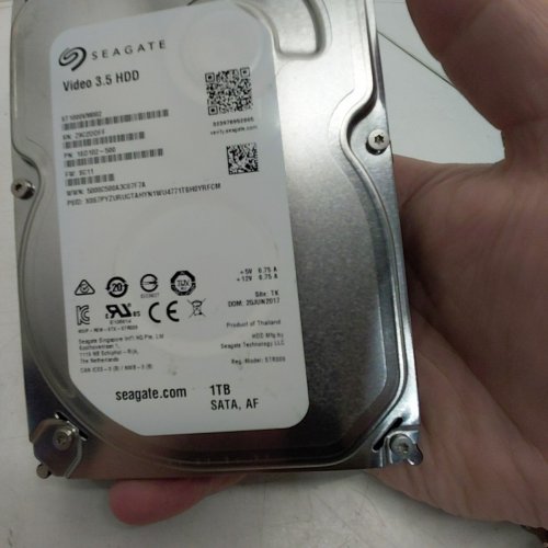 SEAGATE HARD DRIVE - 1TB 3.5" (MODEL: ST1000VM002) image 6