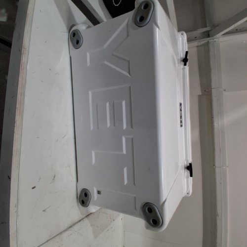 YETI TUNDRA 65 COOLER WITH PERMAFROST INSULATION AND HOLDS UP TO 42 CANS WHITE (MODEL: YT65W ) image 11