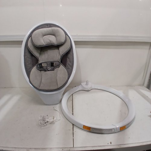 MUNCHKIN LIGHTWEIGHT SMART BLUETOOTH BABY SWING WITH NATURAL SWAY IN 5-SPEED & REMOTE - WHITE/GREY - (MODEL: MKCA0788 / 34499001) image 3