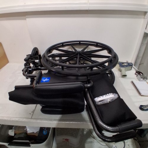 MEDLINE GUARDIAN K1 WHEELCHAIR - 300LB CAP - BLACK (MODEL: K1166N22S) image 4