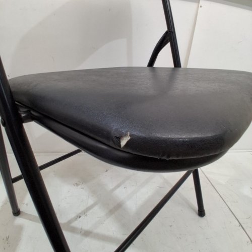 GSC VINYL FOLDING CHAIR - 17" X 17" X 31" - BLACK (MODEL: CHFC1936) image 3