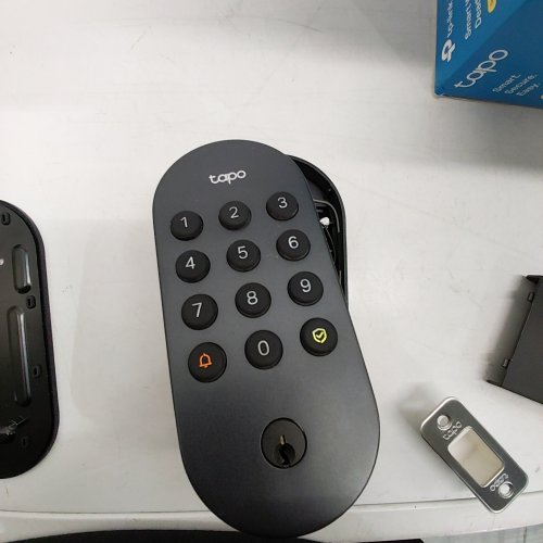 TP-LINK TAPO SMART WI-FI DOOR LOCK DEADBOLT - BLACK (MODEL: DL100) image 2