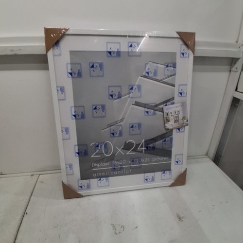 AMERICANFLAT PICTURE FRAME - 20" X 24" - 16" X 20" WITH MAT - WHITE (MODEL:LX2024WHT1620) image 2