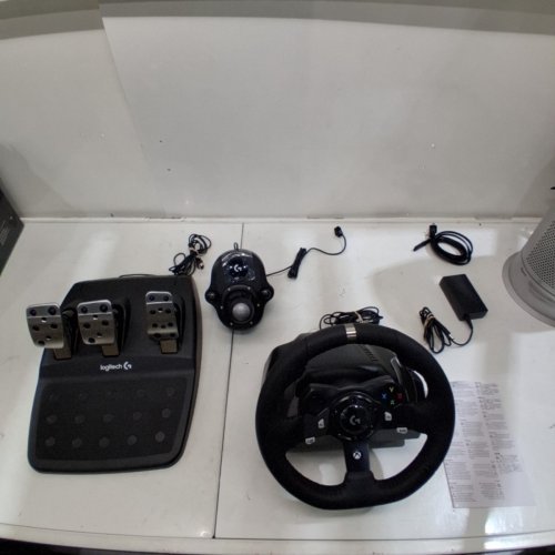 LOGITECH G920 DRIVING FORCE RACE WHEEL, FORCE FEEDBACK STEERING WHEEL WITH PEDALS AND SHIFTER FOR XBOX X|S, XBOX ONE, PC, - BLACK - (MODEL:941-000121) image 9