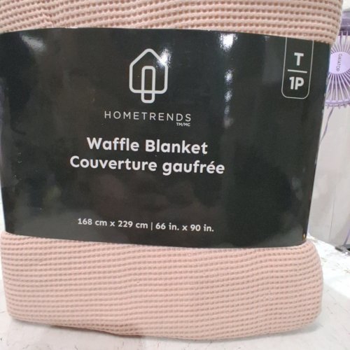 HOMETRENDS WAFFLE WEAVE BLANKET - TWIN SIZE - PINK image 2