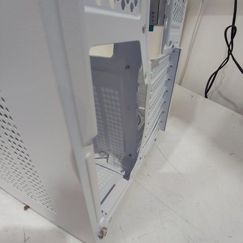 MUSETEX Y6 PRE-INSTALLED 7 INFINITY MIRROR PWM ARGB FANS 270° FULL VIEW TEMPERED GLASS ATX MID TOWER COMPUTER CASE - WHITE (MODEL: Y6-T7-W) image 4