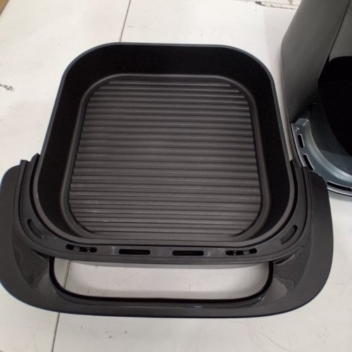 T-FAL INFRARED SURFACE AIR FRYER - 6.3 QT - 1800W - BLACK (MODEL: 2055376) image 4