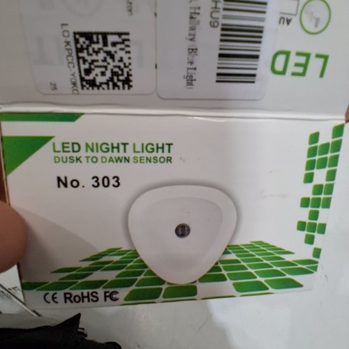 4PK PLUG IN LED DUSK TO DAWN NIGHT LIGHTS - 0.5W - BLUE - (MODEL: 303) image 3