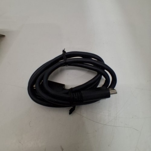 DEALWORTHY HIGH-SPEED HDMI CABLE WITH ETHERNET - 4K @ 60HZ - UP TO 18GBPS - 4FT - BLACK image 3