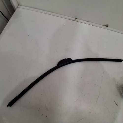 26A BOSCH ICON WIPER BLADE image 3