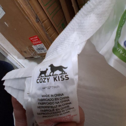 COZY KISS PLUSH PET BED - 44" X 32" X 7" - WHITE image 2