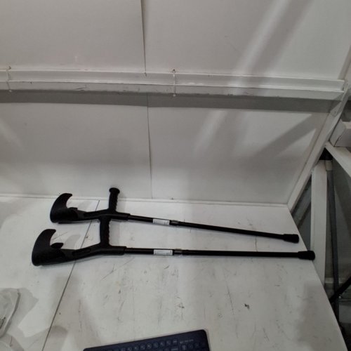 ADULTS PEPE MOBILITY FOLDING CRUTCH - 220LB MAX - BLACK (MODEL:P10006) image 2