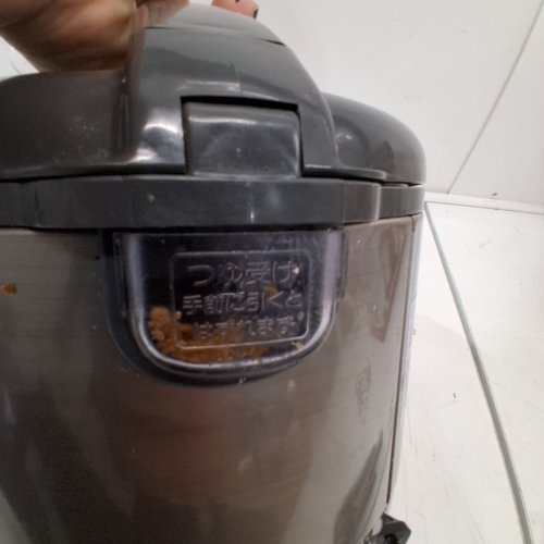 TIGER RICE COOKER/WARMER - 3 CUPS, 120 V, 305W - STAINLESS STEEL / BLACK (MODEL: JNP-S55U) image 8