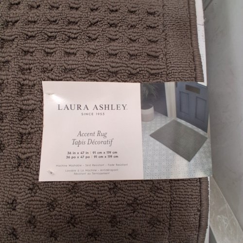 LAURA ASHLEY ACCENT RUG WITH NON-SLIP BASE, MACHINE WASHABLE - 36" X 47" - BROWN (MODEL: 6645321) image 3
