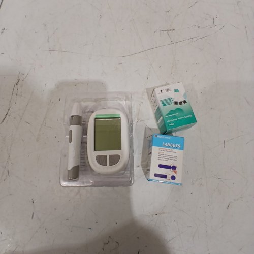 3PC BLOOD GLUCOSE METER KIT WITH TEST STRIPS AND LANCETS - (MODEL:8GM2501) image 3