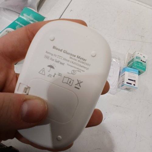 3PC BLOOD GLUCOSE METER KIT WITH TEST STRIPS AND LANCETS - (MODEL:8GM2501) image 4