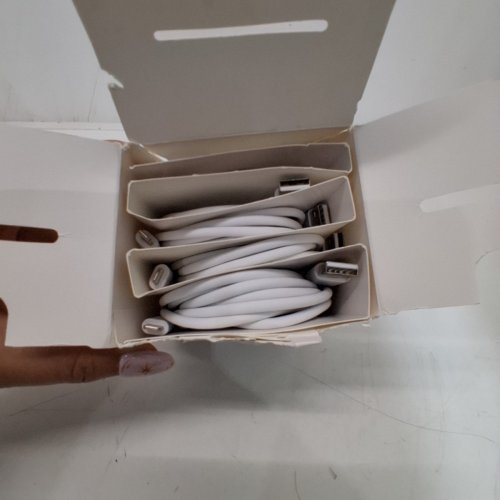 5PC DEALWORTHY USB-A TO LIGHTNING CHARGING CABLE SET - 2 X 3FT, 2 X 6FT, 1 X 10FT - WHITE image 2