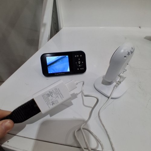 MAGIBUBOO VIDEO BABY MONITOR WITH NIGHT VISION, TEMP MONITORING AND BUILT-IN LULLABIES (MODEL: SP218) image 2