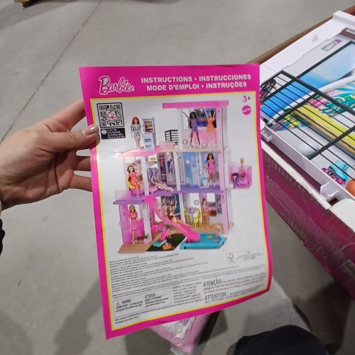 BARBIE DREAMHOUSE DOLL HOUSE PLAYSET , BARBIE HOUSE WITH ACCESSSORIES , WHEELCHAIR ACCESSIBLE ELEVATOR , POOL, SLIDE AND FURNITURE (MODEL: GRG93-9565) image 4