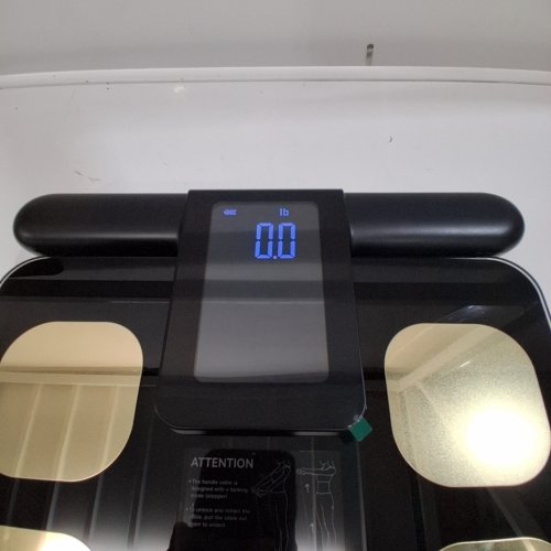 RUNSTAR SCALE FOR BODY WEIGHT AND FAT PERCENTAGE - 8 ELECTRODES - BMI MEASUREMENT - BLACK/GOLD (MODEL: FG2015ULB) image 2