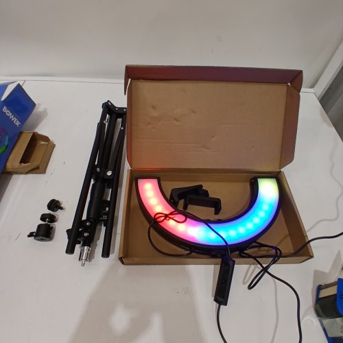 BOWER FOLDABLE CONTENT CREATION RING LIGHT - 12" (12 COLOURS) 7 LIGHTING MODES (MODEL: WSC-RGBI2SLIM) image 2