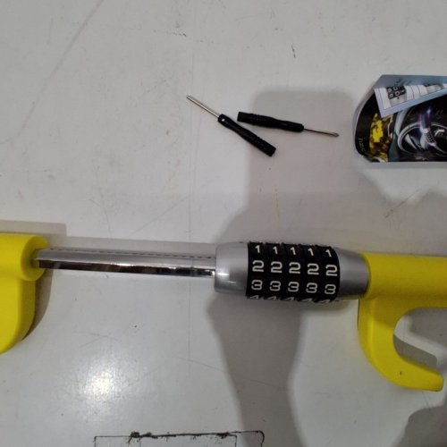 TEVLAPHEE UNIVERSAL FIT STEERING WHEEL LOCK WITH COMBINATION - YELLOW image 3