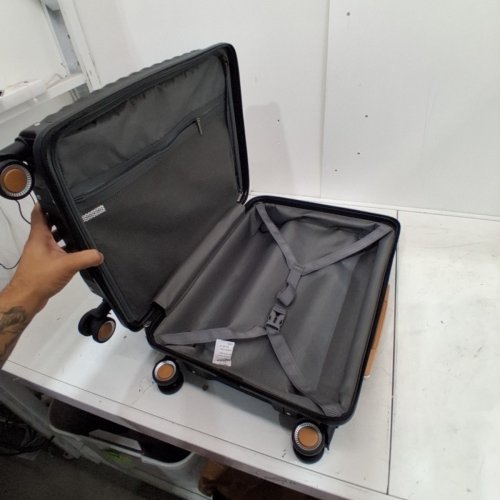 JOYWAY CARRY-ON LUGGAGE WITH METAL CORNER PROTECTORS, TSA LOCK, AND SPINNER WHEELS - 20" - BLACK (MODEL: TR019-20) image 4
