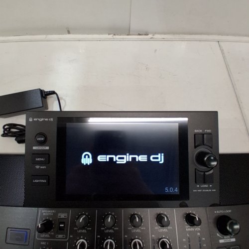DENON DJ SC LIVE 4 STANDALONE DJ CONTROLLER WITH STEM SEPARATION ON 4-DECKS - BLACK image 2