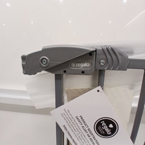 REGALO EASY STEP EXTRA WIDE METAL SAFETY GATE - 30" X 29" - 49" - PLATINUM (MODEL: 1164 EP DS) image 3