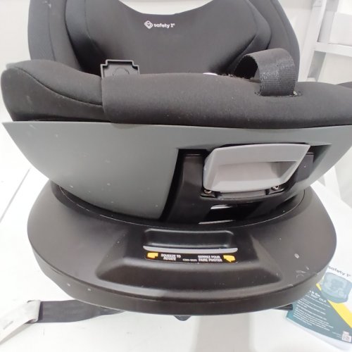 SAFETY 1ST TURN AND GO 360 DLX CONVERTIBLE CAR SEAT - BLACK (MODEL: 22102CHHR) image 4